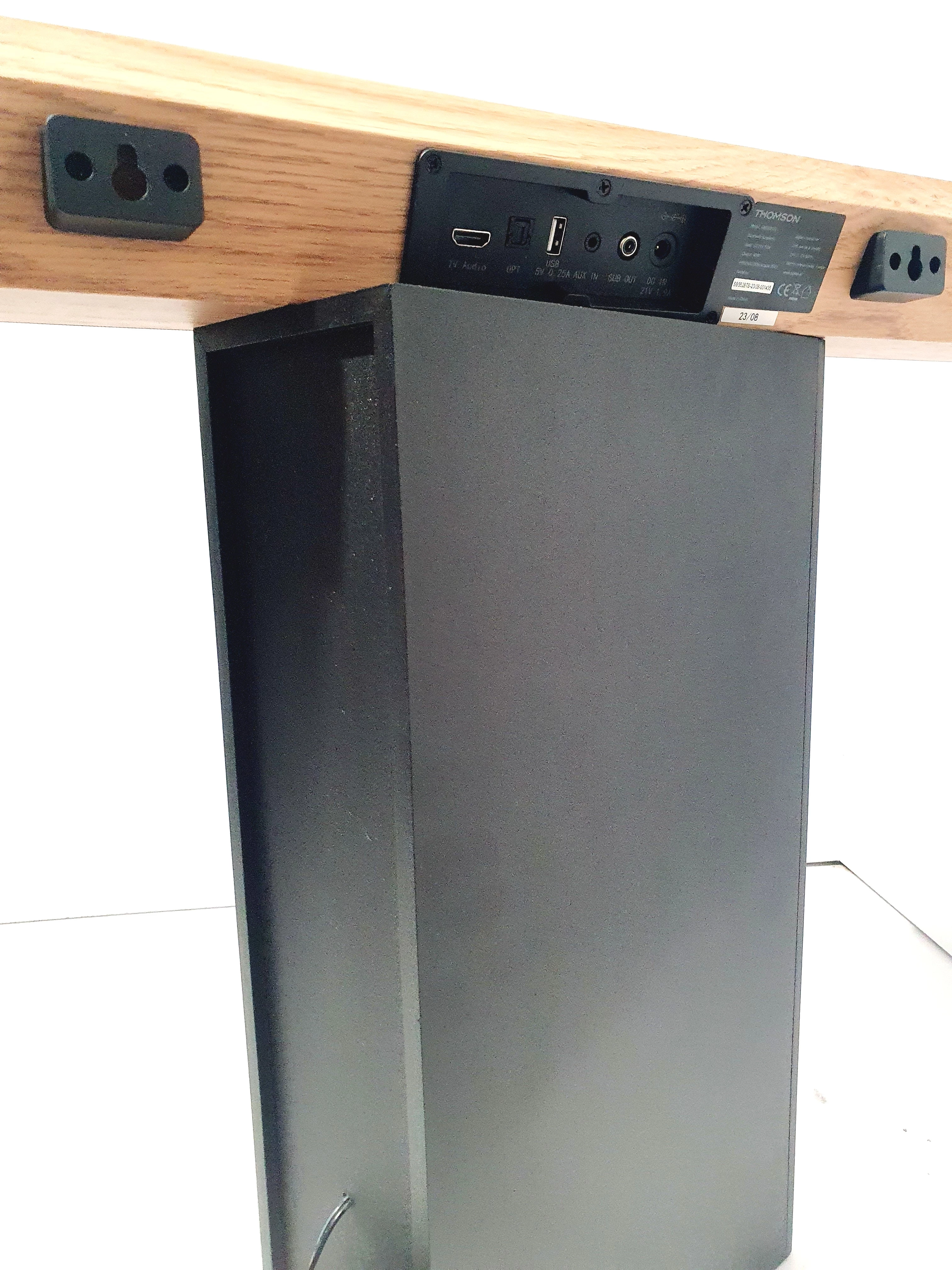 thomson-soundbar-z-subwooferem-cosy-sb552bts-model-sb200bt