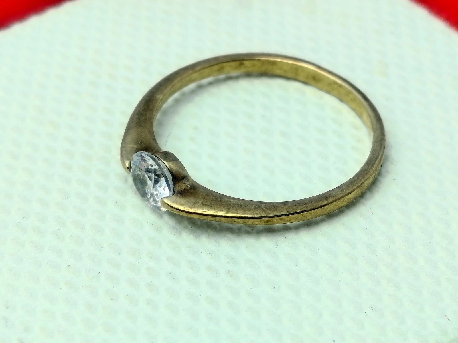 czarujacy-zloty-pierscionek-146g-r15-333-8k-ean-gtin-7038947457444