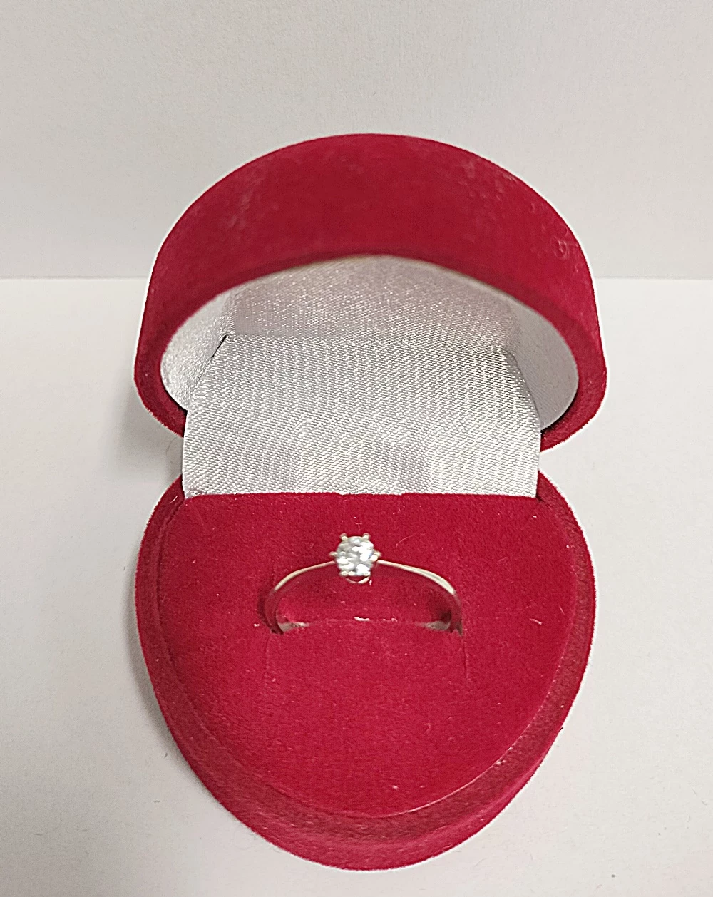 delikatny-zloty-pierscionek-149g-ean-gtin-5900484904748