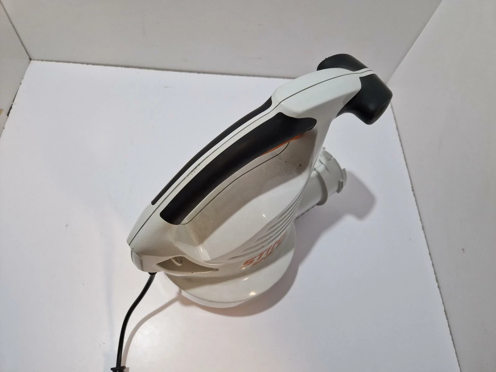 dmuchawa-elektryczna-stihl-she-81-zasilanie-sieciowe-waga-narzedzia-45