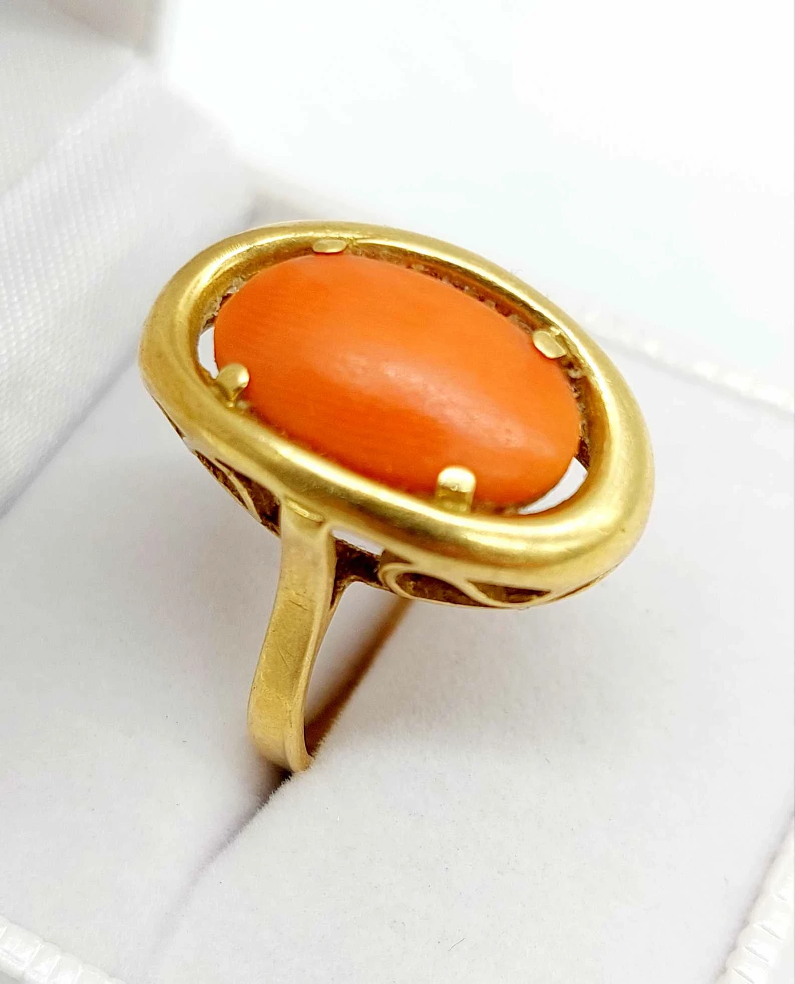 piekny-zloty-pierscionek-proba-750594gr21-pilsudskiego-4-oborniki