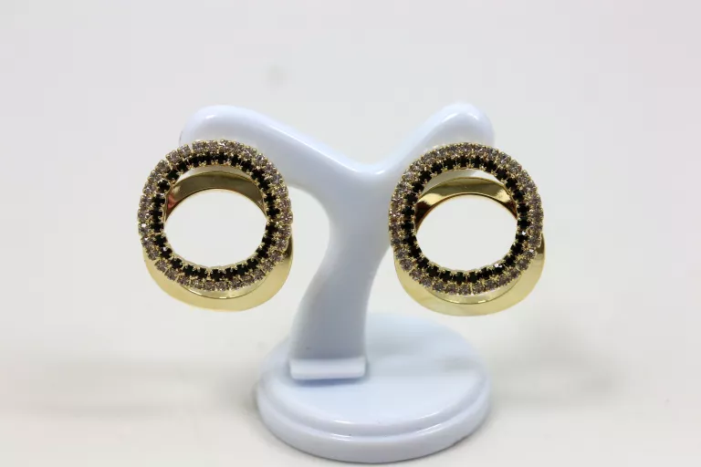 kolczyki-ze-stali-chirurgicznej-kola-marszalkowska-85-warszawa