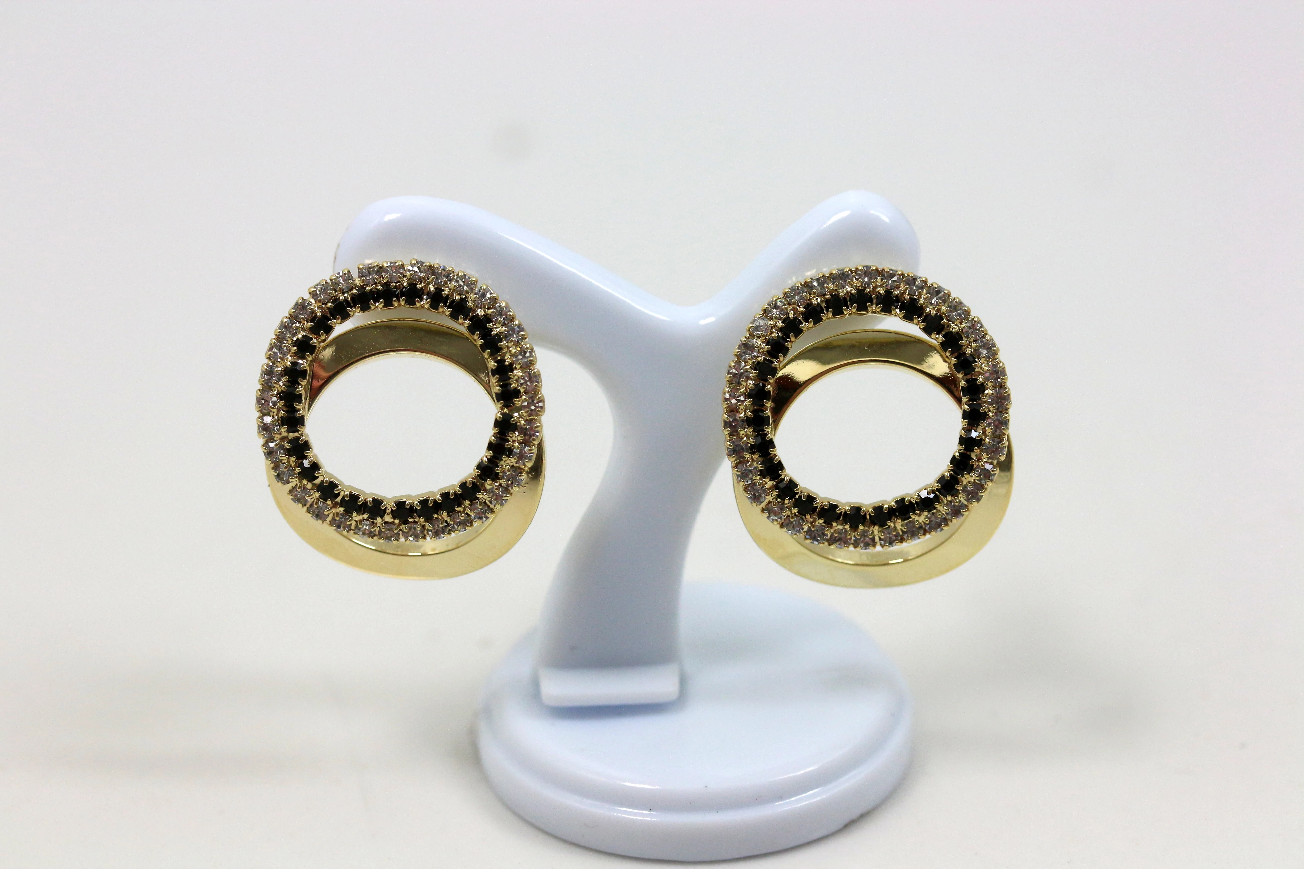 kolczyki-ze-stali-chirurgicznej-kola-marszalkowska-85-warszawa