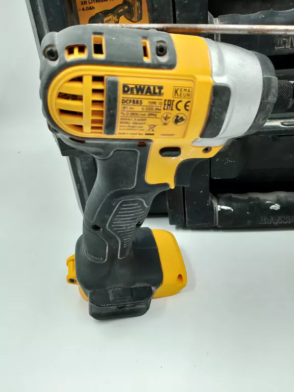 zestaw-narzedzi-dewalt-ean-gtin-12345678