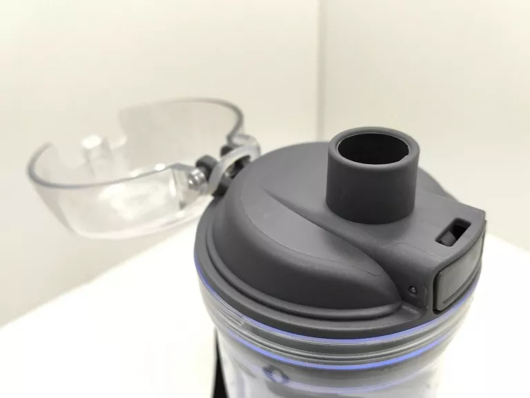 bidon-swiecacy-led-stan-11323-2