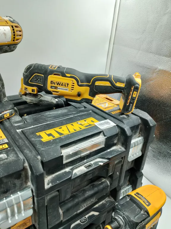 zestaw-narzedzi-dewalt-zwyciestwa-8-koszalin