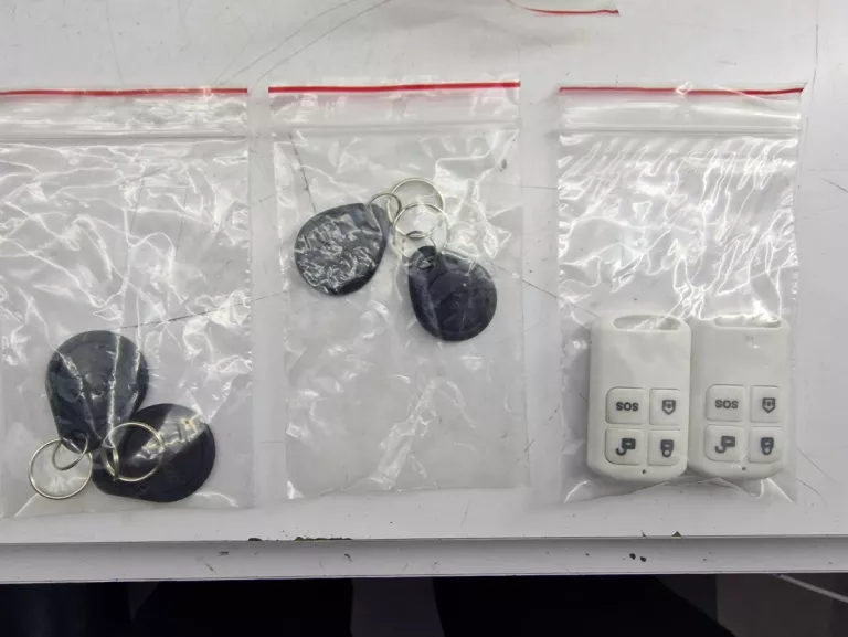 zestaw-heckerman-security-bezprzewodowy-alarm-gsm-heckermann-securikomple-marka-heckermann