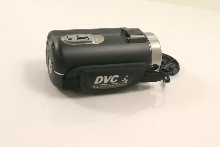KAMERA CYFROWA CAMCORDER 2.7K