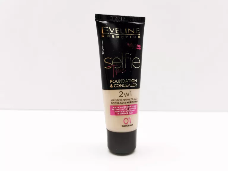 EVELINE COSMETICS SELFIE TIME 2W1 PODKŁAD I KOREKTOR 01 PORCELAIN