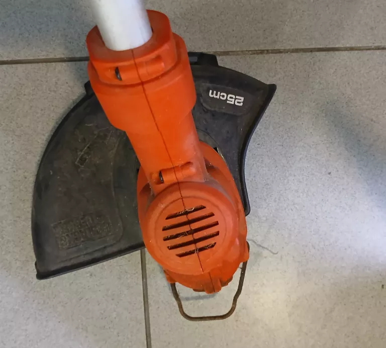 PODKASZARKA AKUMULATOROWA BLACK & DECKER STC1815