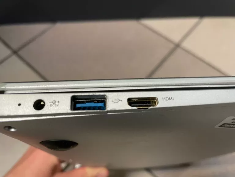 KIANO SLIMNOTE 14.2 32/2GB OPIS!