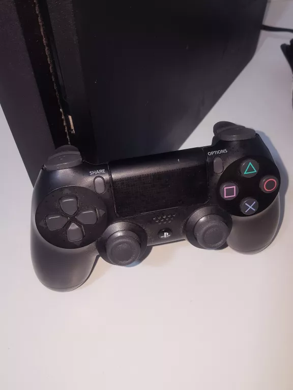KONSOLA PLAYSTATION 4 PS4 SLIM 500GB + PAD