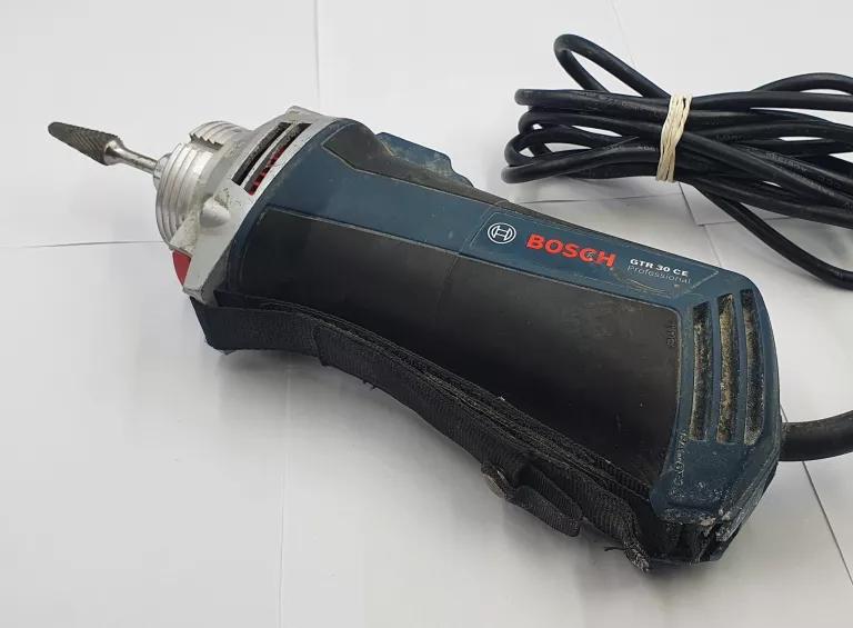 FREZARKA BOSCH GTR 30 CE