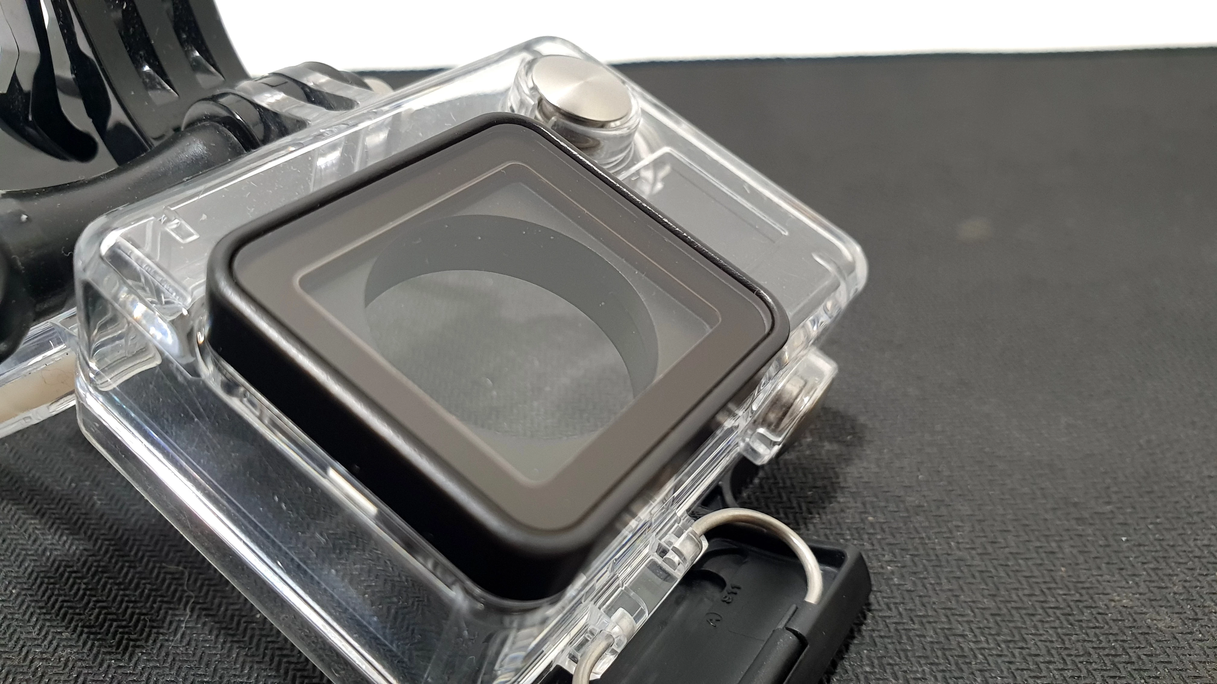 kamera-sportowa-gopro-hero-3-full-hd-pilot-z-ladowarka-wodoodporne-etui-przeznaczenie-bieganie