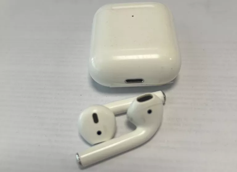 AIRPODS A2031