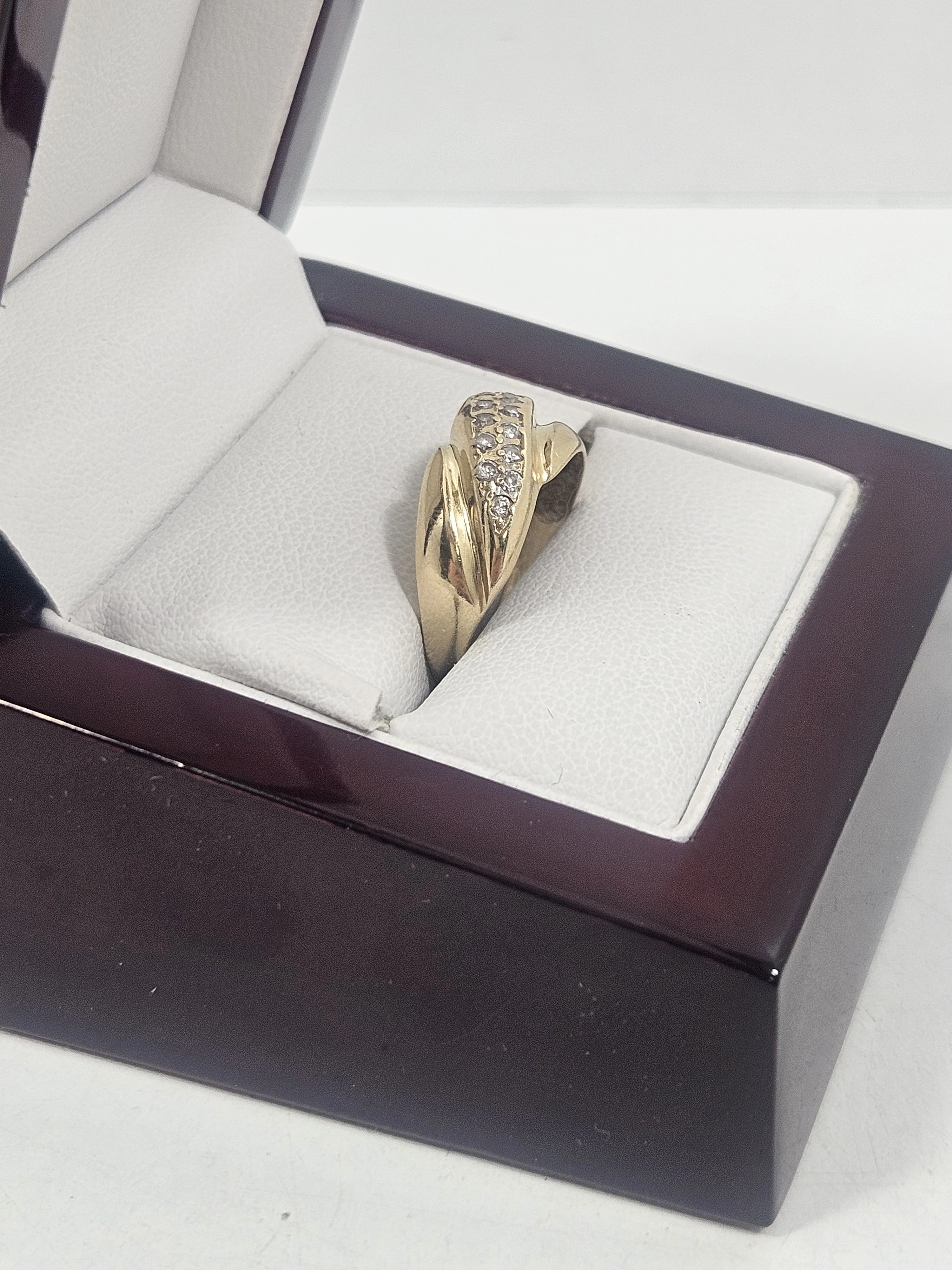 zloty-pierscionek-z-kamieniami-585-14k-287g-r145-pulawska-103-warszawa