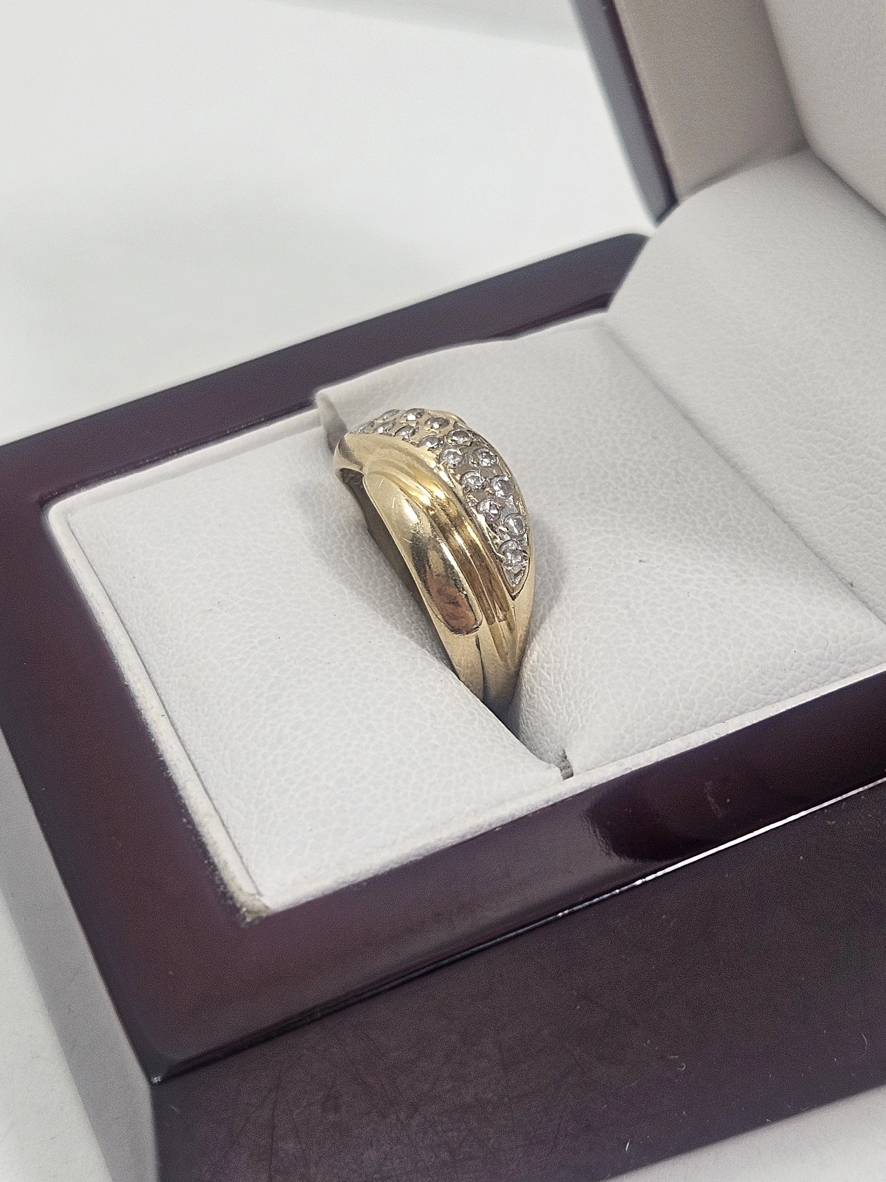 zloty-pierscionek-z-kamieniami-585-14k-287g-r145-material-15835-2