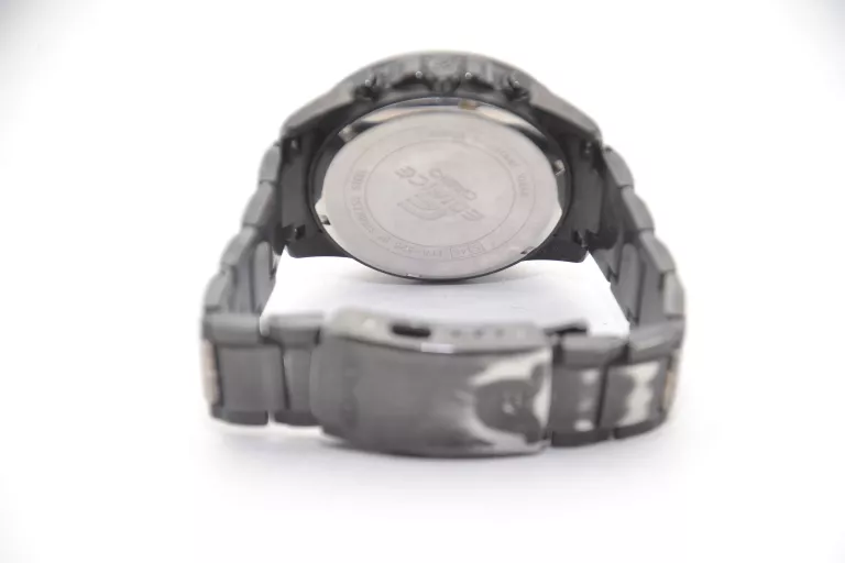 ZEGAREK MĘSKI CASIO EFR-526