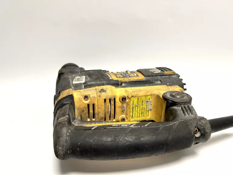 MŁOTOWIERTARKA JCB 900 SDS PLUS