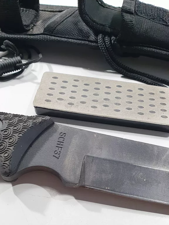 NÓŻ SCHRADE FRONTIER FULL TANG SCHF37