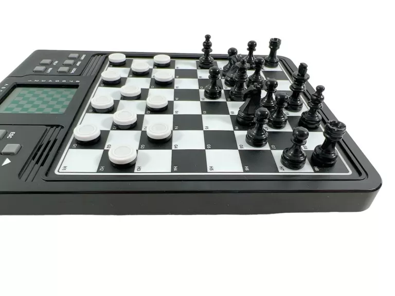 KOMPUTER SZACHOWY MILLENNIUM CHESS PRO2