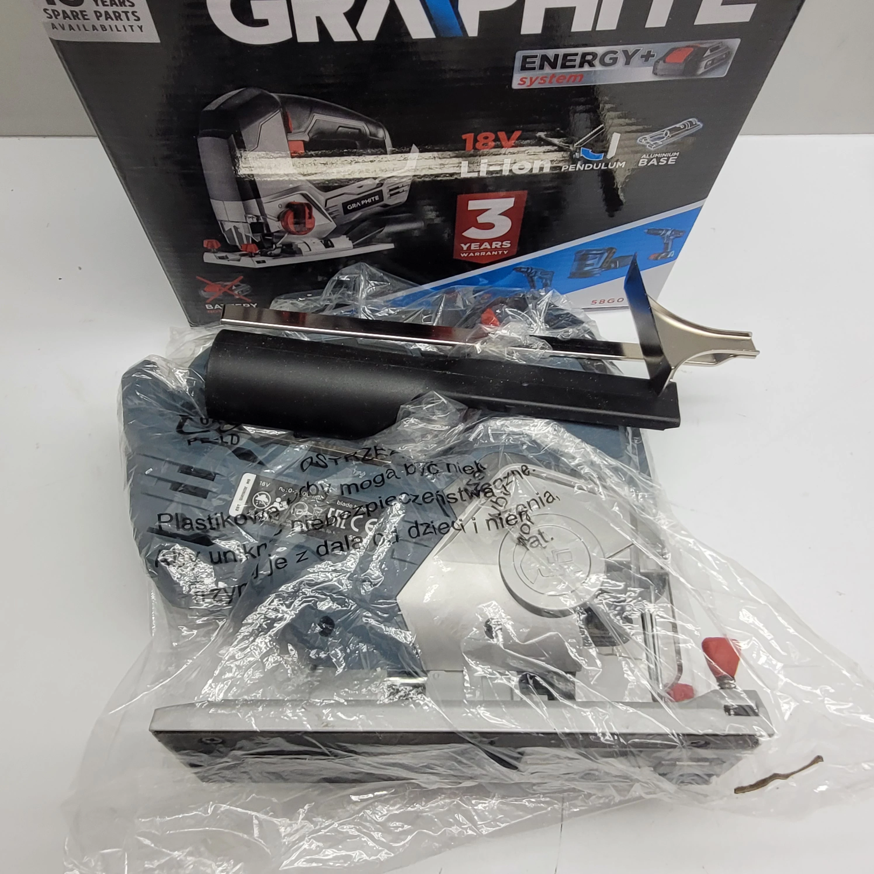 wyrzynarka-graphite-58g011-stan-uzywany