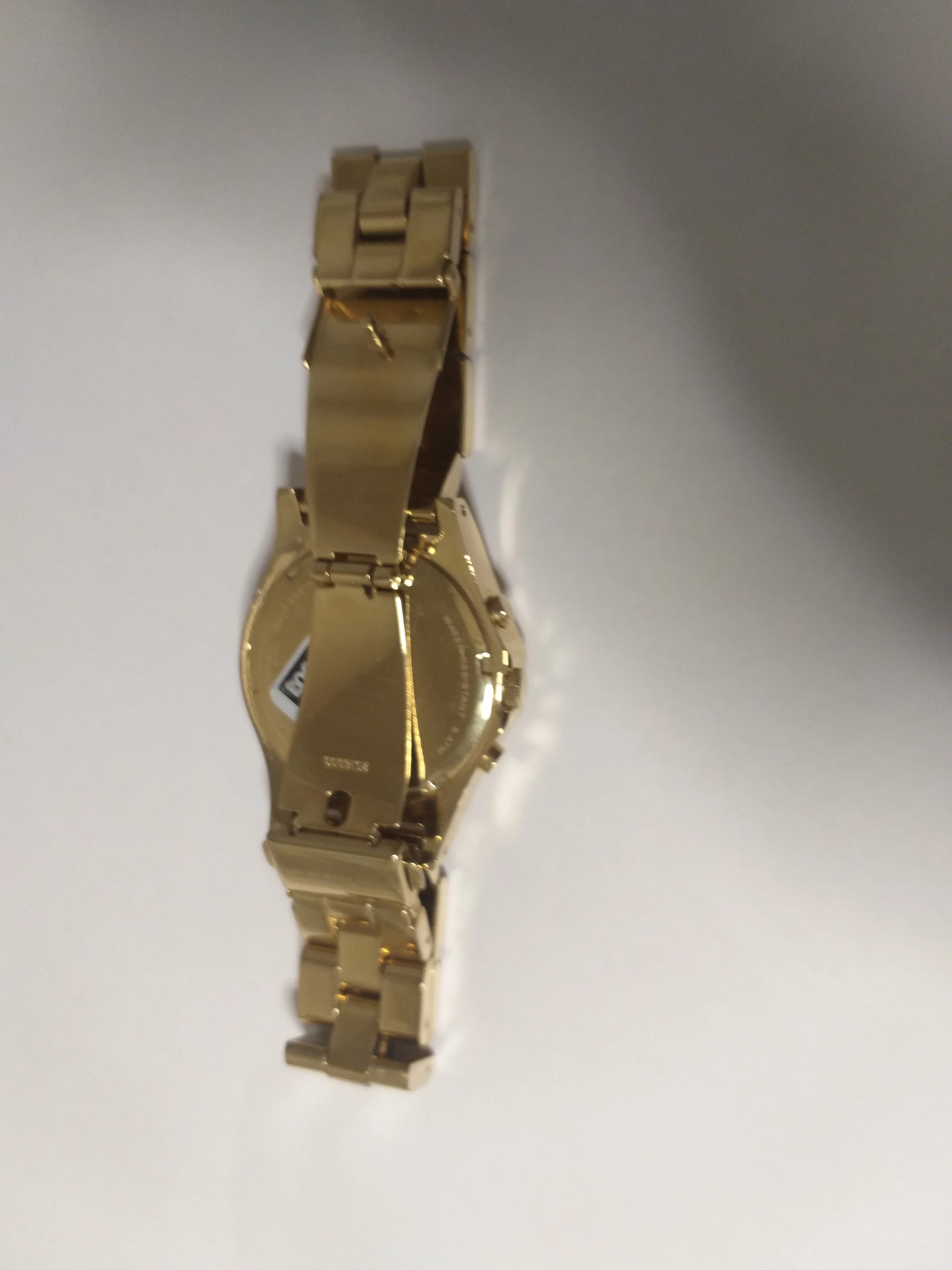 zegarek-marc-by-marc-jacobs-mbm3039-funkcje-wodoszczelny