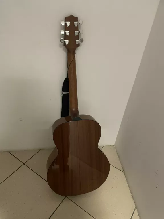 GITARA KLASYCZNA AKUSTYCZNA TAKAMINE G220