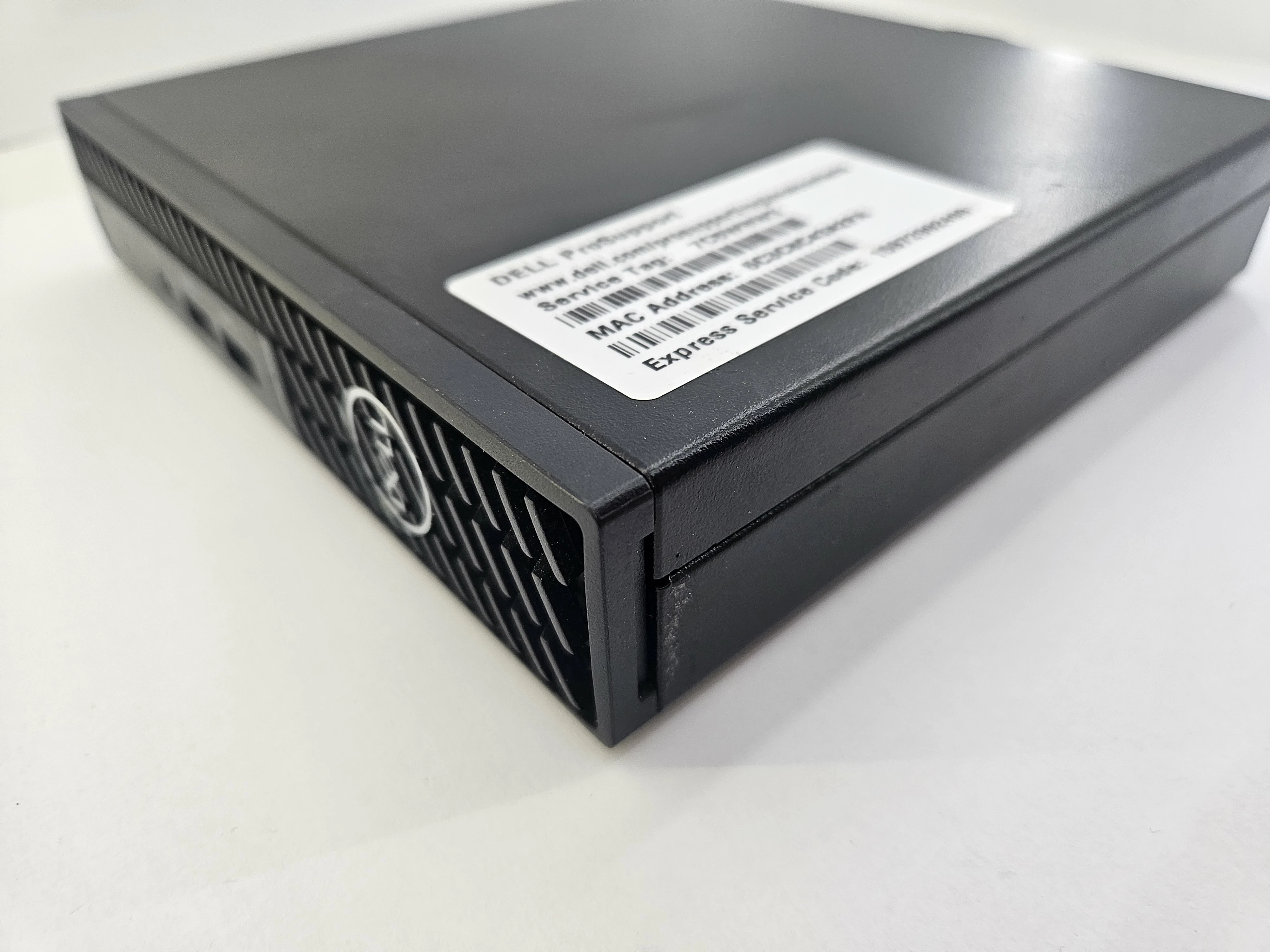 komputer-dell-d15u-optiplex-3000-marka-dell