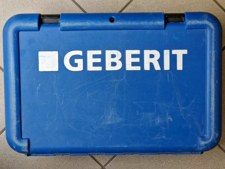 ZACISKARKA GEBERIT ACO 203 PLUS