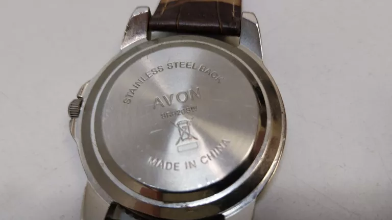 ZEGAREK AVON