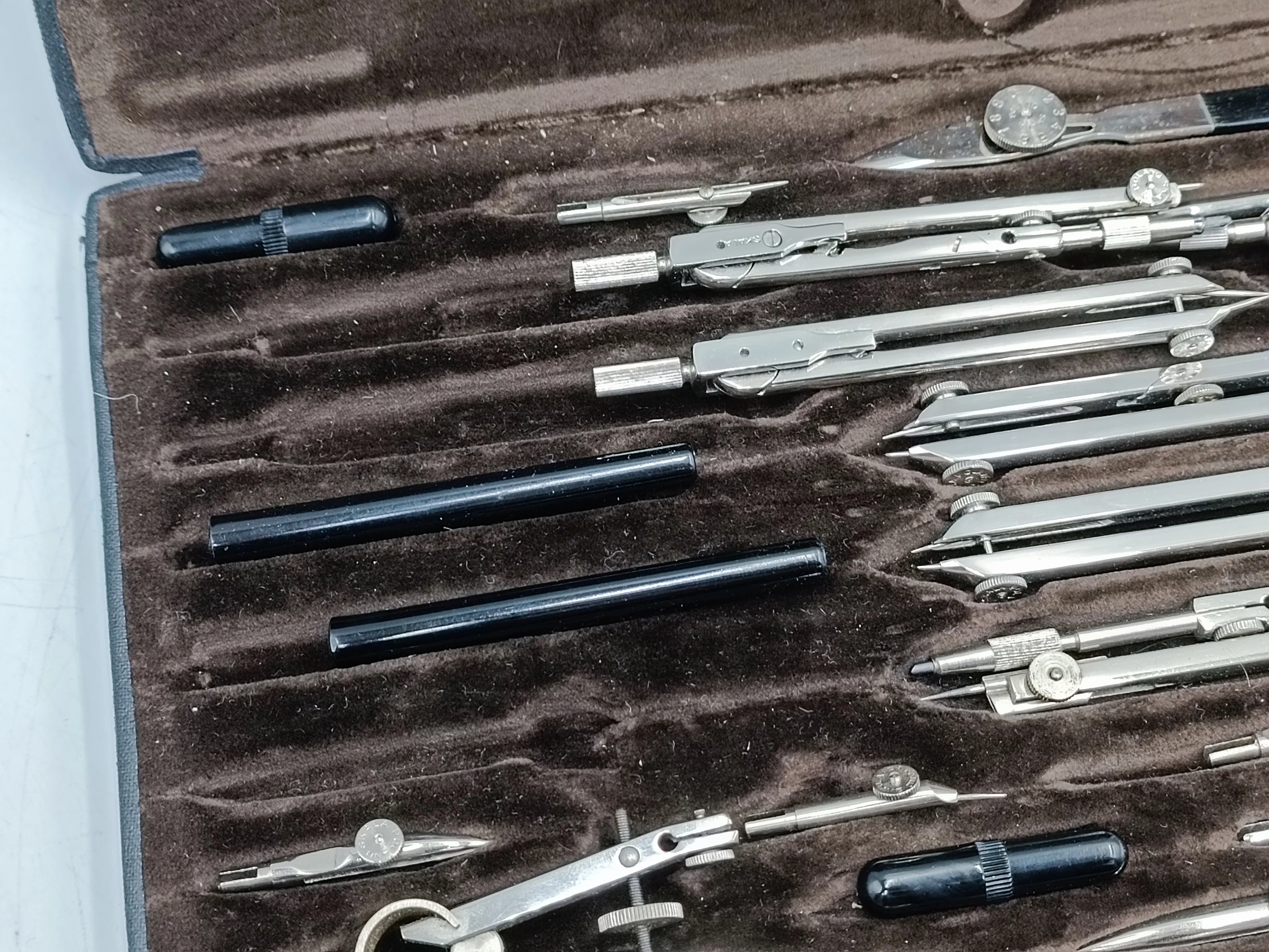 zestaw-cyrkli-precyzyjnych-skala-p-xii-c-bronowicka-80-krakow