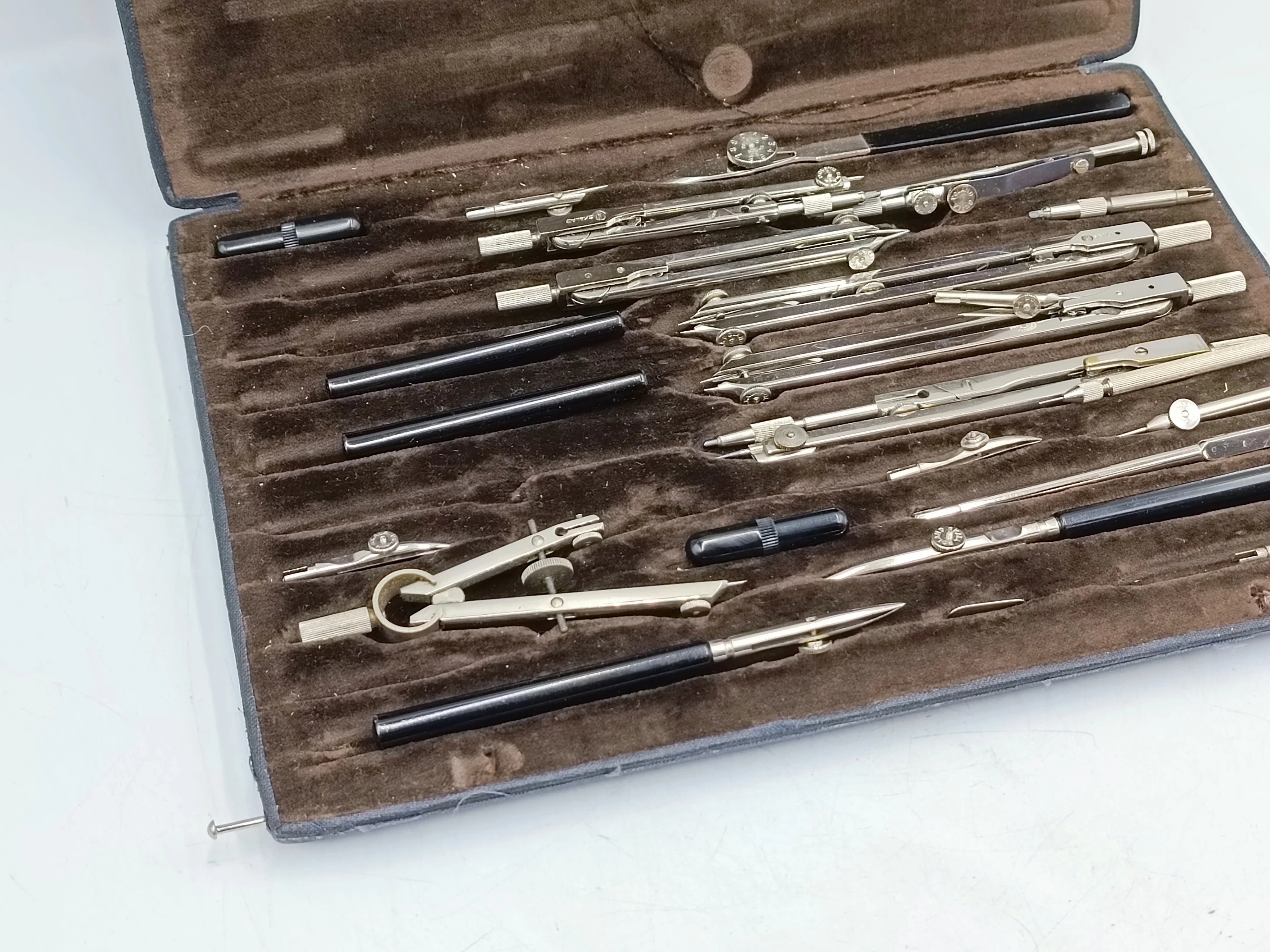 zestaw-cyrkli-precyzyjnych-skala-p-xii-c-product-id