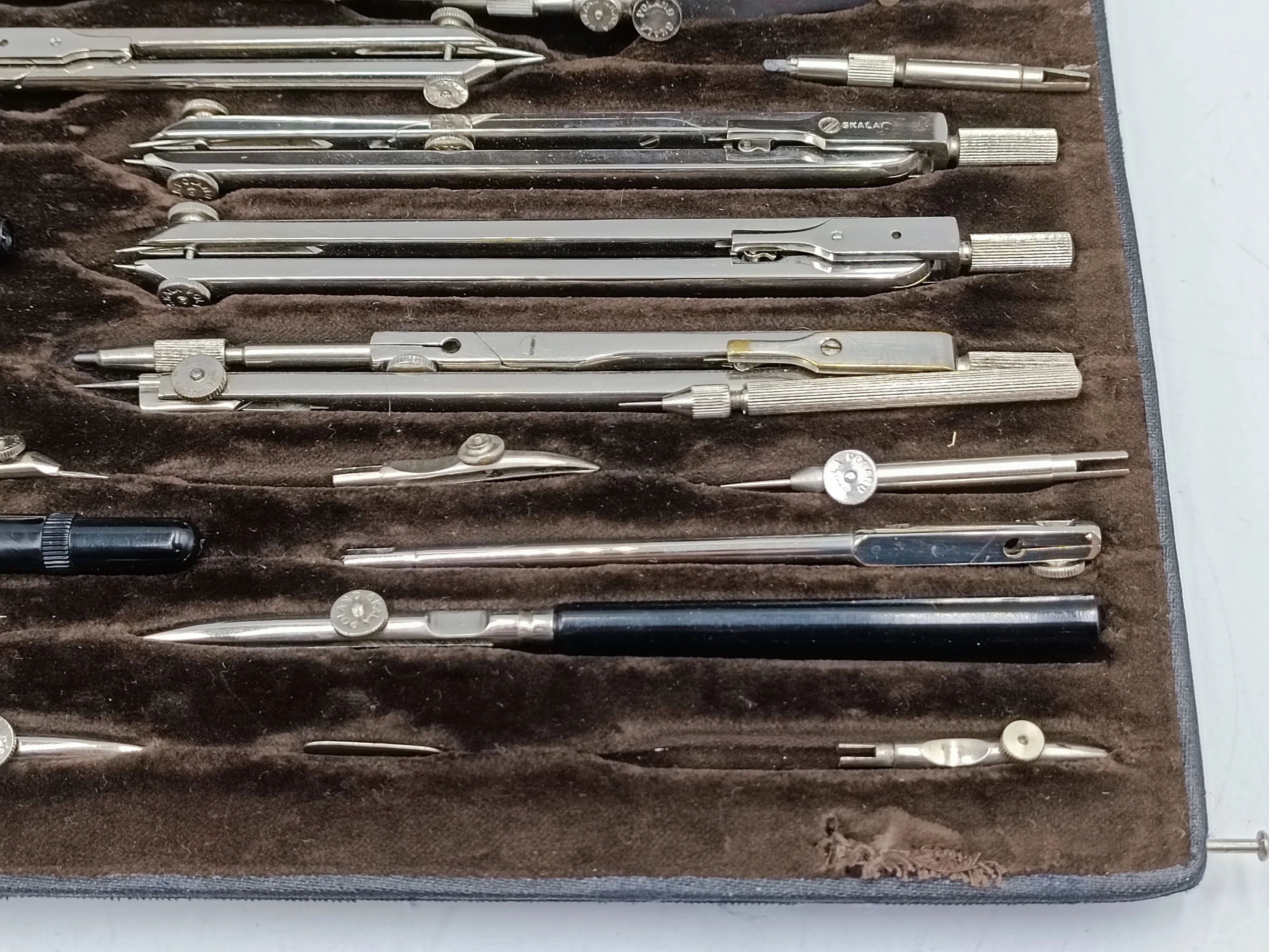 zestaw-cyrkli-precyzyjnych-skala-p-xii-c-product-id