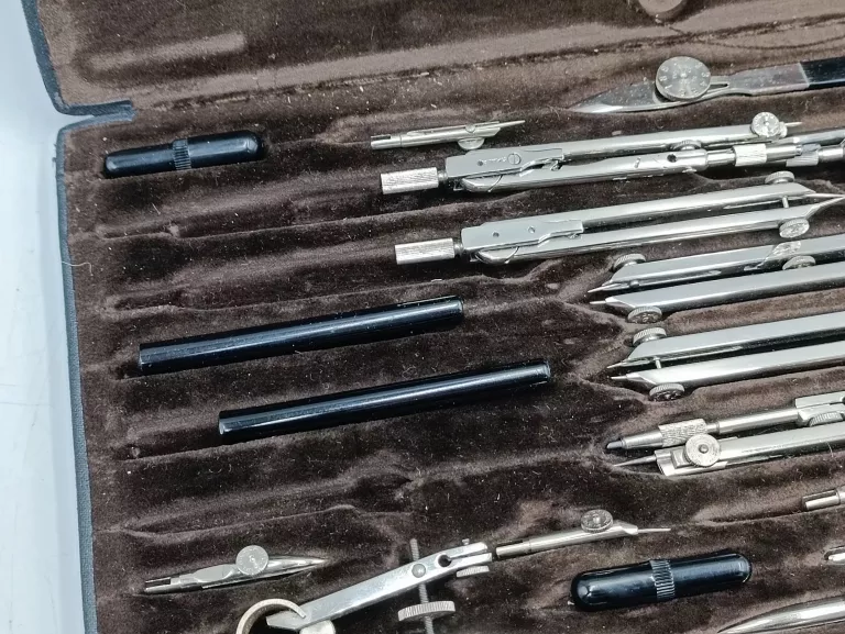 zestaw-cyrkli-precyzyjnych-skala-p-xii-c-bronowicka-80-krakow