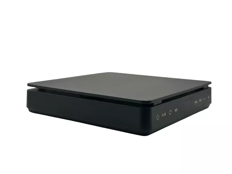 PORTABLE CD PLAYER