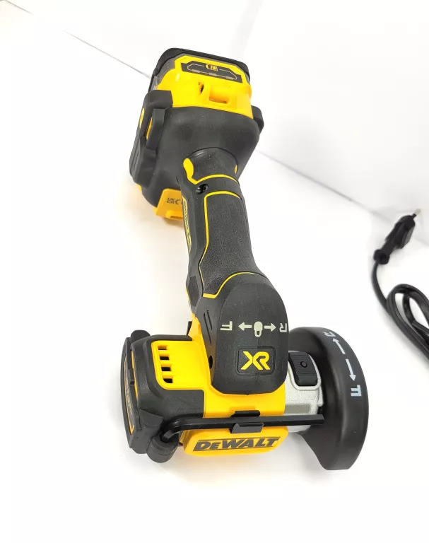 SZLIFIERKA KĄTOWA DEWALT DCS438E2T