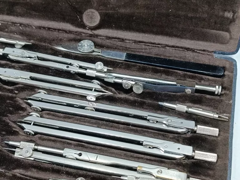 zestaw-cyrkli-precyzyjnych-skala-p-xii-c-product-id