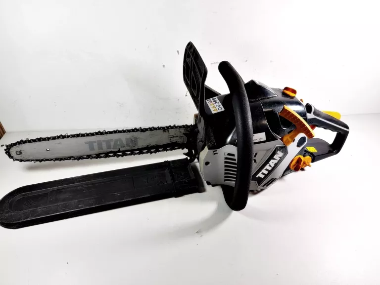 pila-lancuchowa-spalinowa-titan-ttl759chn-22-km-40-cm-ean-gtin-3663602627920