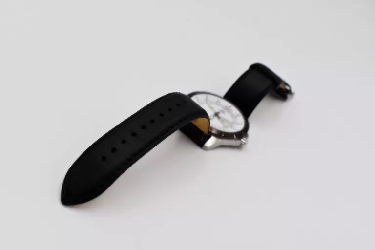 ZEGAREK ORIENT UG1X-D0-A CA