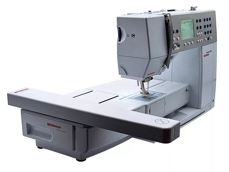 maszyna-haftujaca-bernina-aurora-450-zestaw-klucz-dongle-editorplus-model-b500