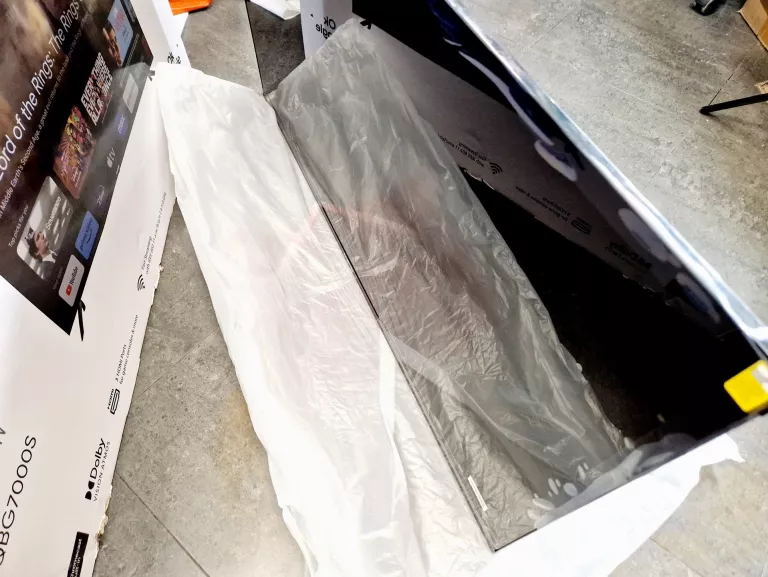 TELEWIZOR BLAUPUNKT 50" UHD 4K MODEL 50QBG7000S + DOW ZAK ! OKAZJA !