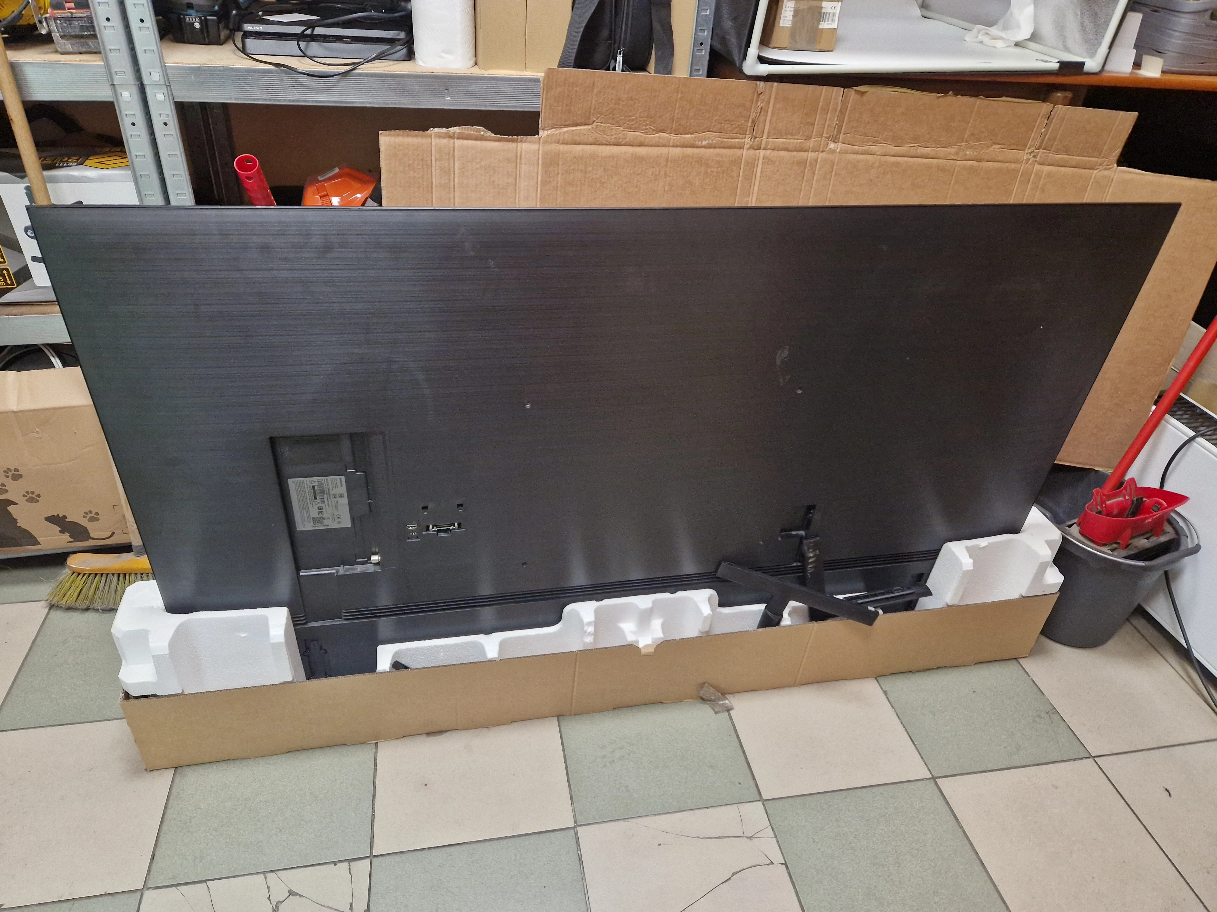 tv-samsung-65cali-ue65au8002k-komplet-odb-osobisty-marka-samsung