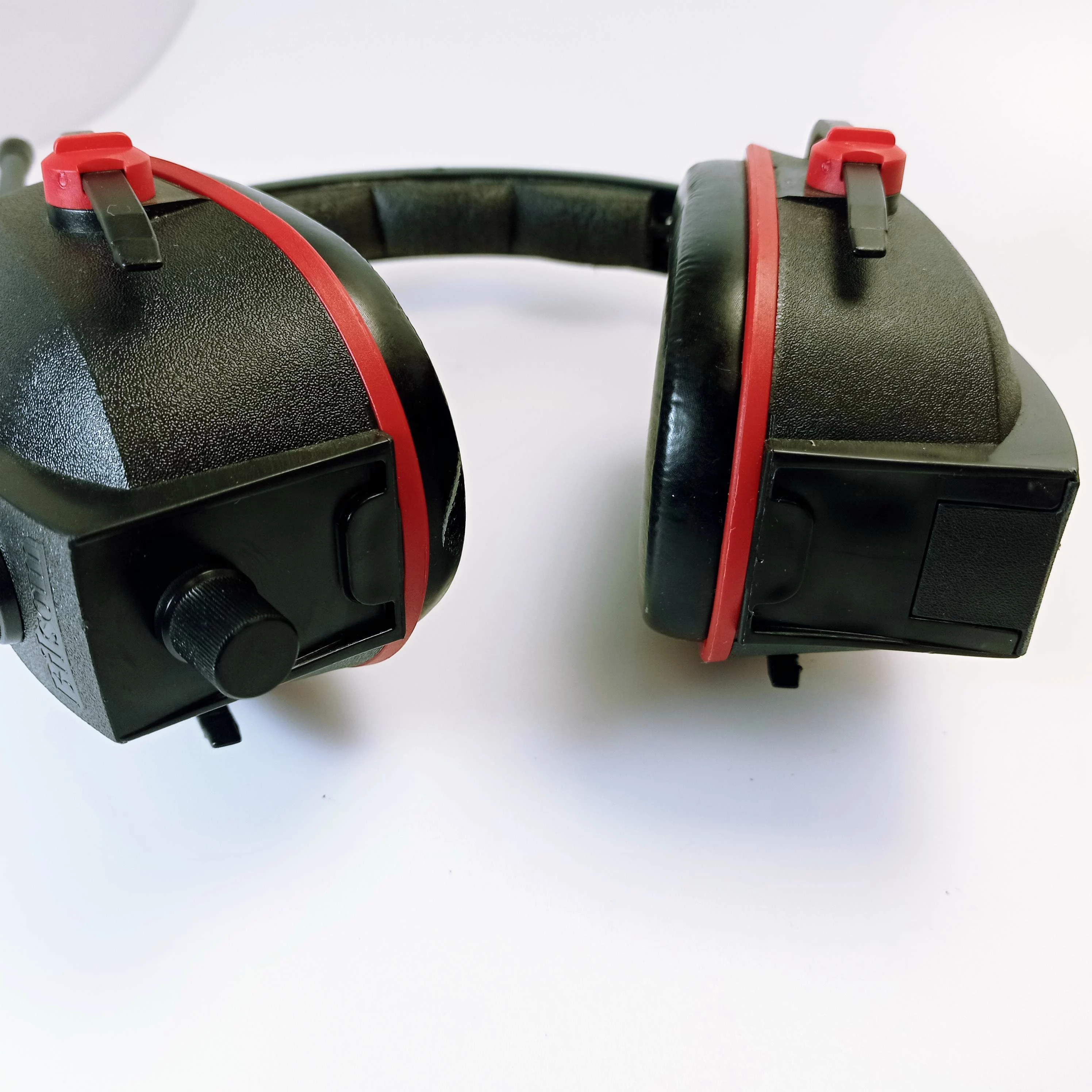 sluchawki-nauszniki-z-radiem-bilsom-797-model-mt53h79a-21