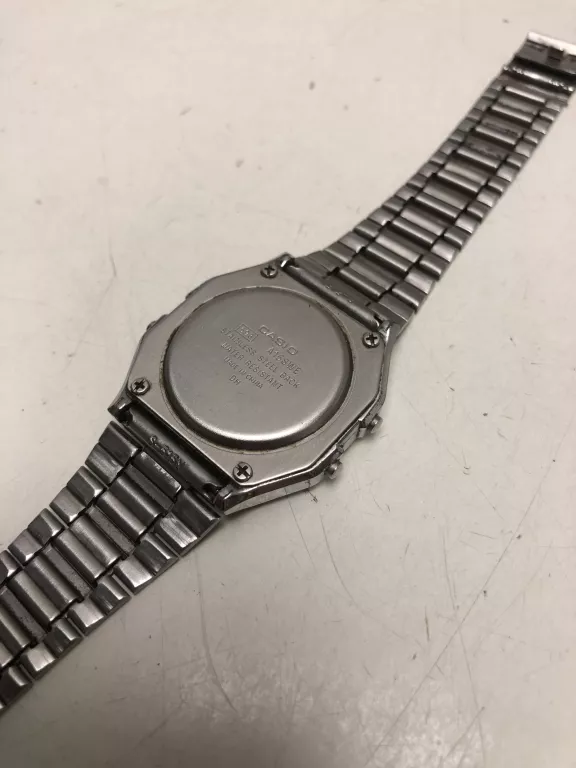 zegarek-casio-a158we-funkcje-budzik