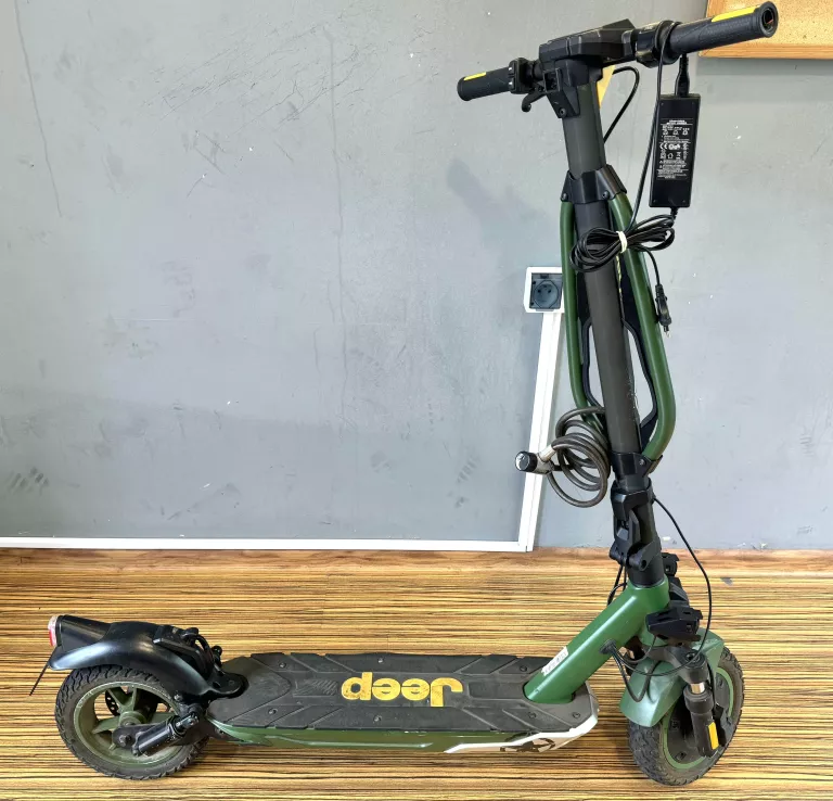 hulajnoga-elektryczna-jeep-2xe-adventurer-40km-350w-amortyzacja-10-ean-gtin-8052679458677