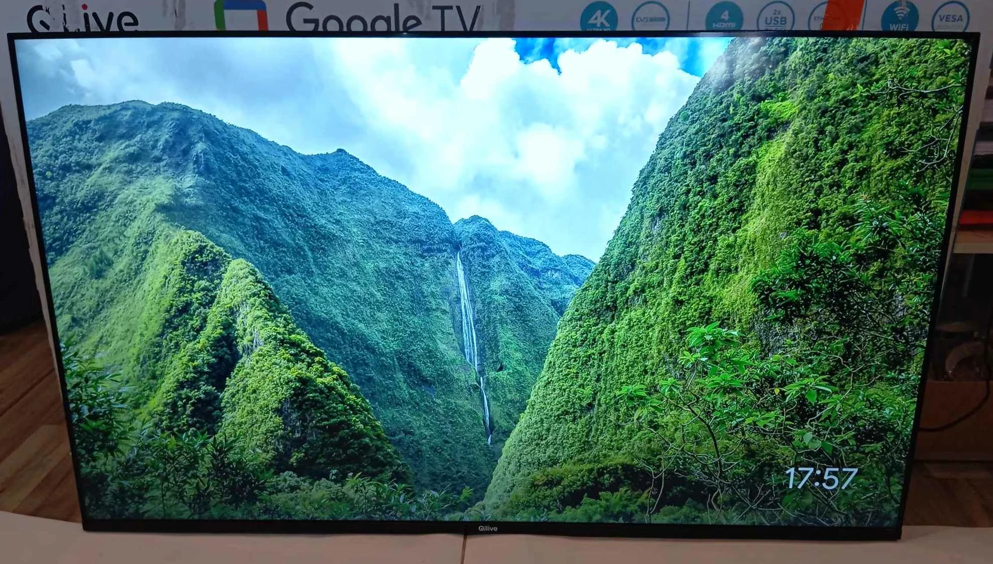 telewizor-qilive-55cali-q55ua231b-komplet-format-hd-4k-uhd