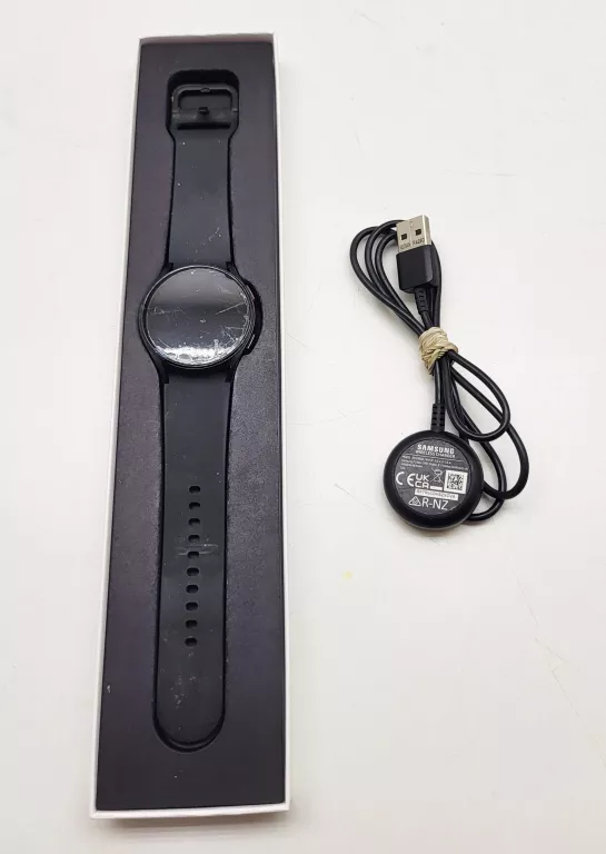 SMARTWATCH SAMSUNG GALAXY WATCH 4 40MM CZARNY