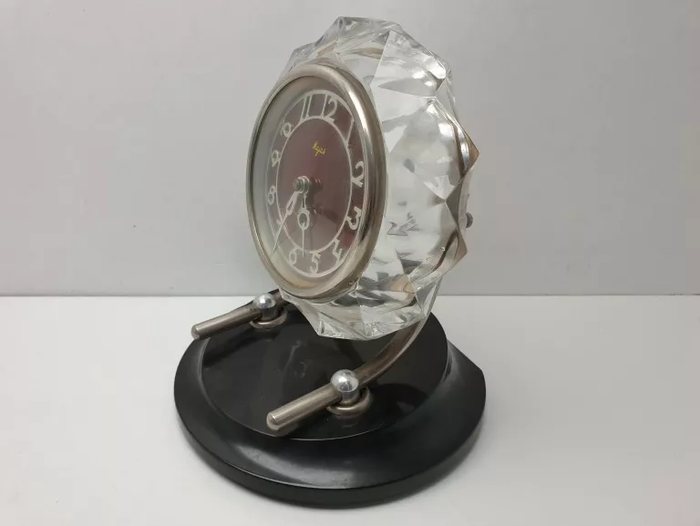 zegar-mechaniczny-majak-made-in-ussr-stan-nie-wymaga-renowacji