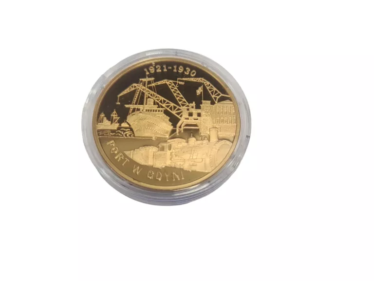 MEDAL OKOLICZNOŚCIOWY DZIESIĘĆ DEKAD NIEPODLEGŁOŚCI